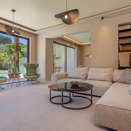 Costas Luxury - Athena's Βίλα