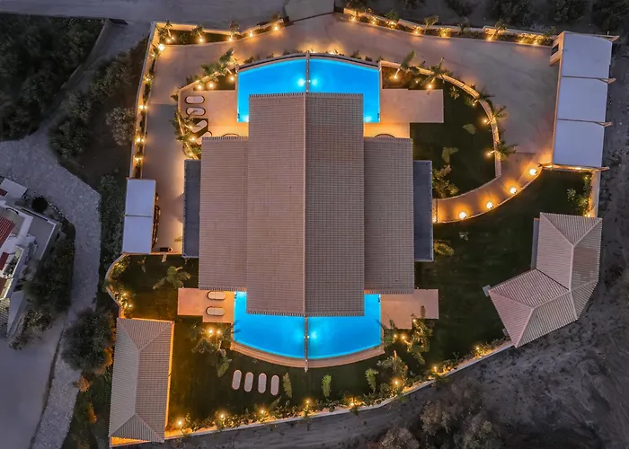 Costas Luxury - Athena's Vilă *