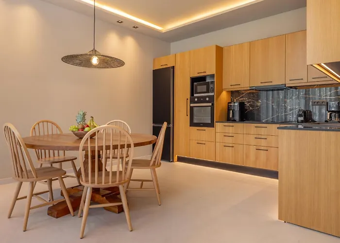 Costas Luxury - Athena's Koskinou (Rhodes)